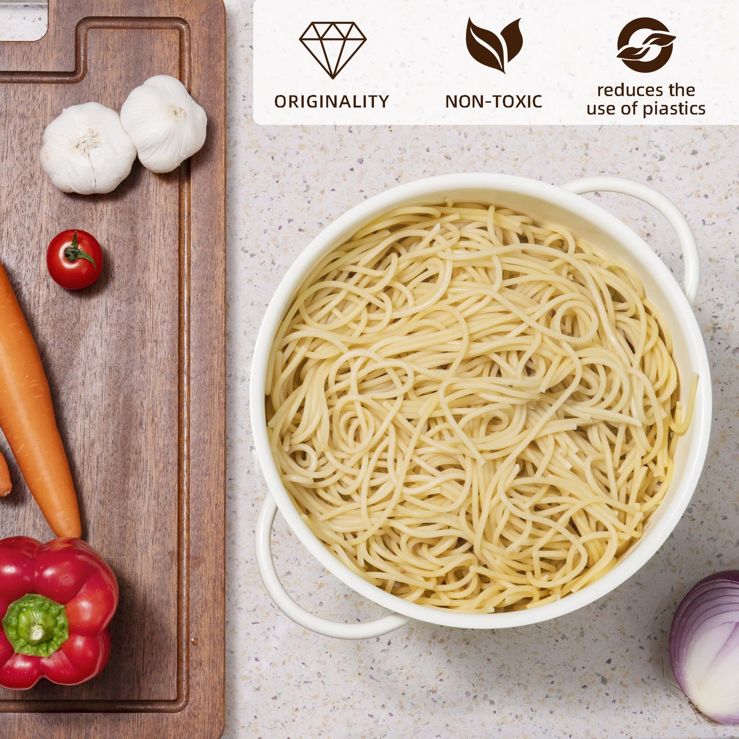 Metal Colander 5 Quart Powder Coated Self-draining Metal Strainer with Base,Kitchen Pasta Fruit Vegetable Basket with Double Handles (Cream)