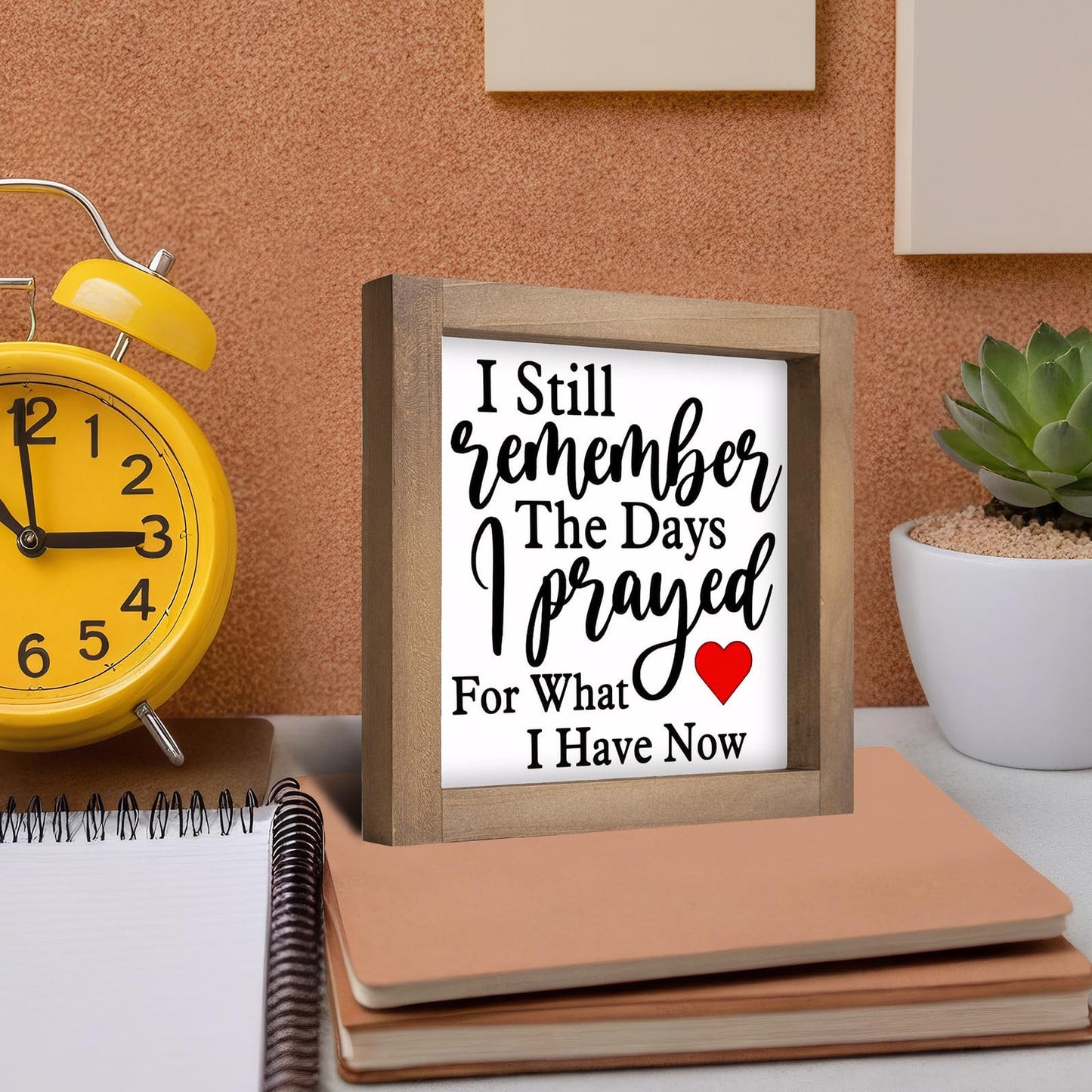 pechpell I Still Remember The Days I Prayed Sign, 6 Inch Wooden Christian Home Decor, Rustic Bible Verse Wall Art for Table Shelf Desk Office Kitchen Bathroom Farmhouse Decorations