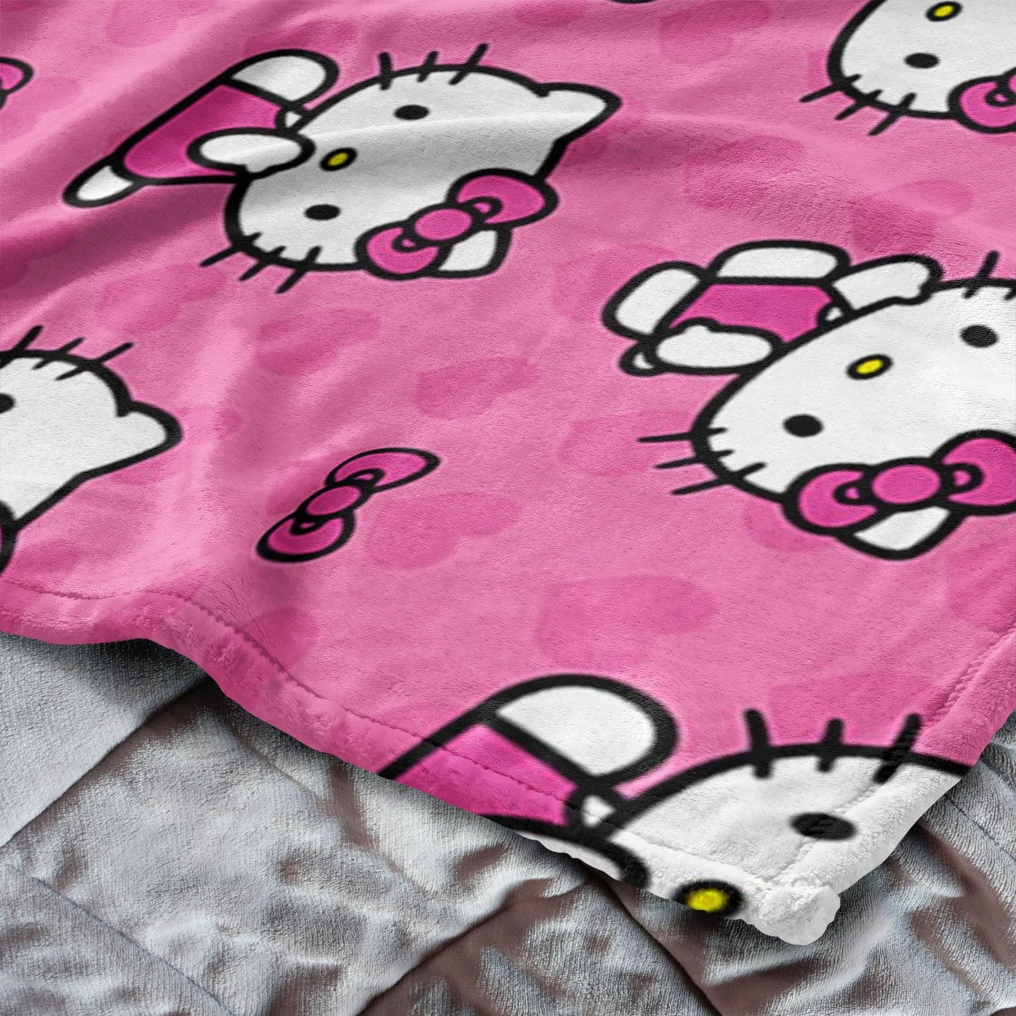 Northwest Hello Kitty Silk Touch Throw Blanket, Soft, Cozy, 50 x 70 Inches, I Love Pink Design