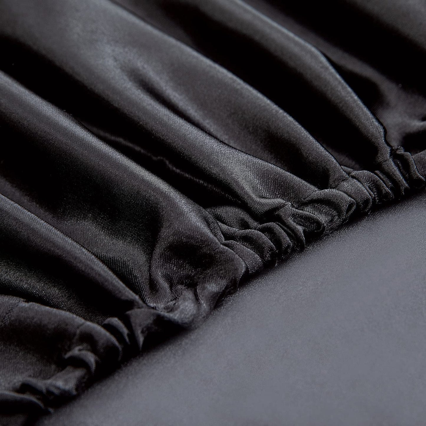 Homiest 4pcs Satin Sheets Set Luxury Silky Satin Bedding Set with Deep Pocket, 1 Fitted Sheet + 1 Flat Sheet + 2 Pillowcases (Queen Size, Black)