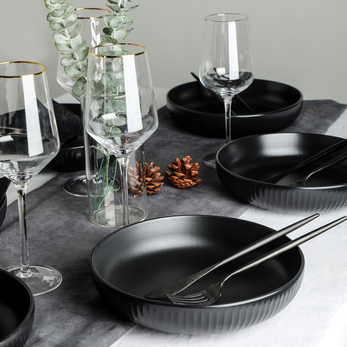 Stone lain Logan Stoneware Pasta Bowl Set of 4, Black