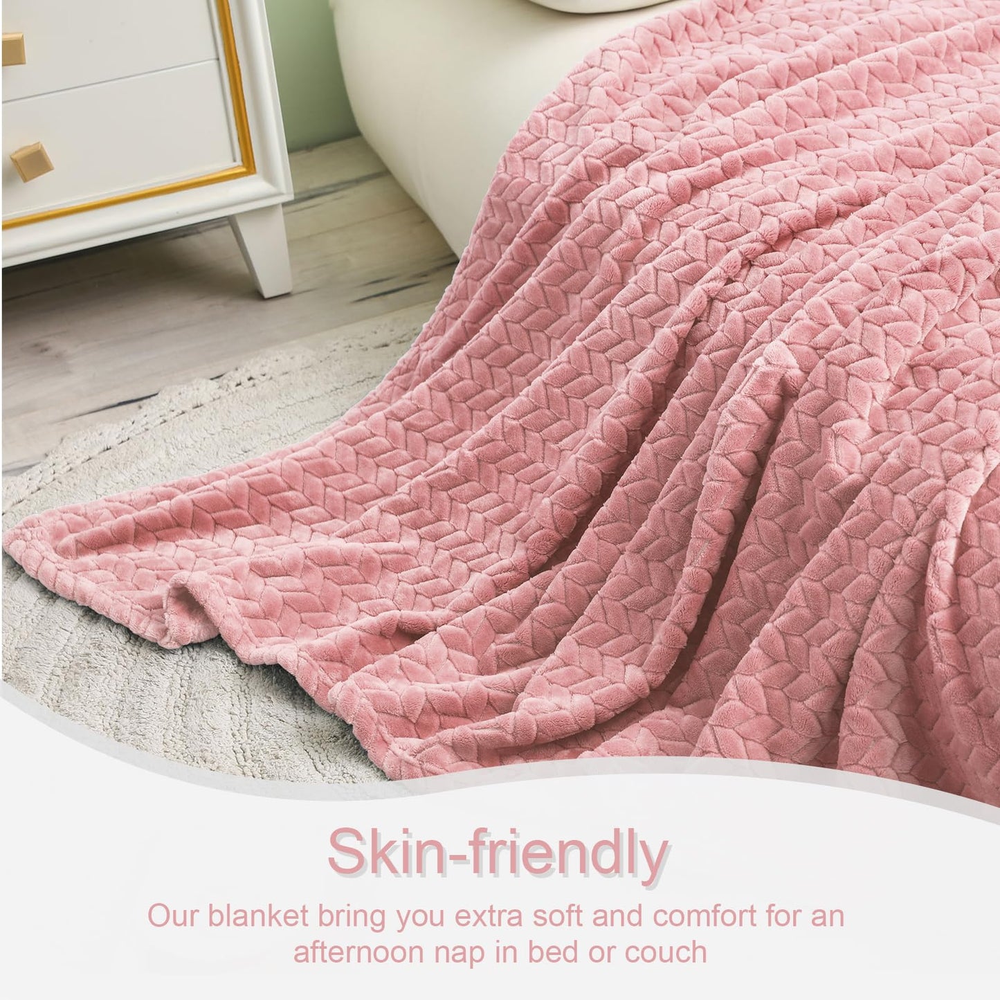Exclusivo Mezcla Pink Fleece Queen Size Blanket for Bed, 90x90 Inches Soft Cozy Jacquard Flannel Blankets, Lightweight Fuzzy Plush Warm for All Seasons