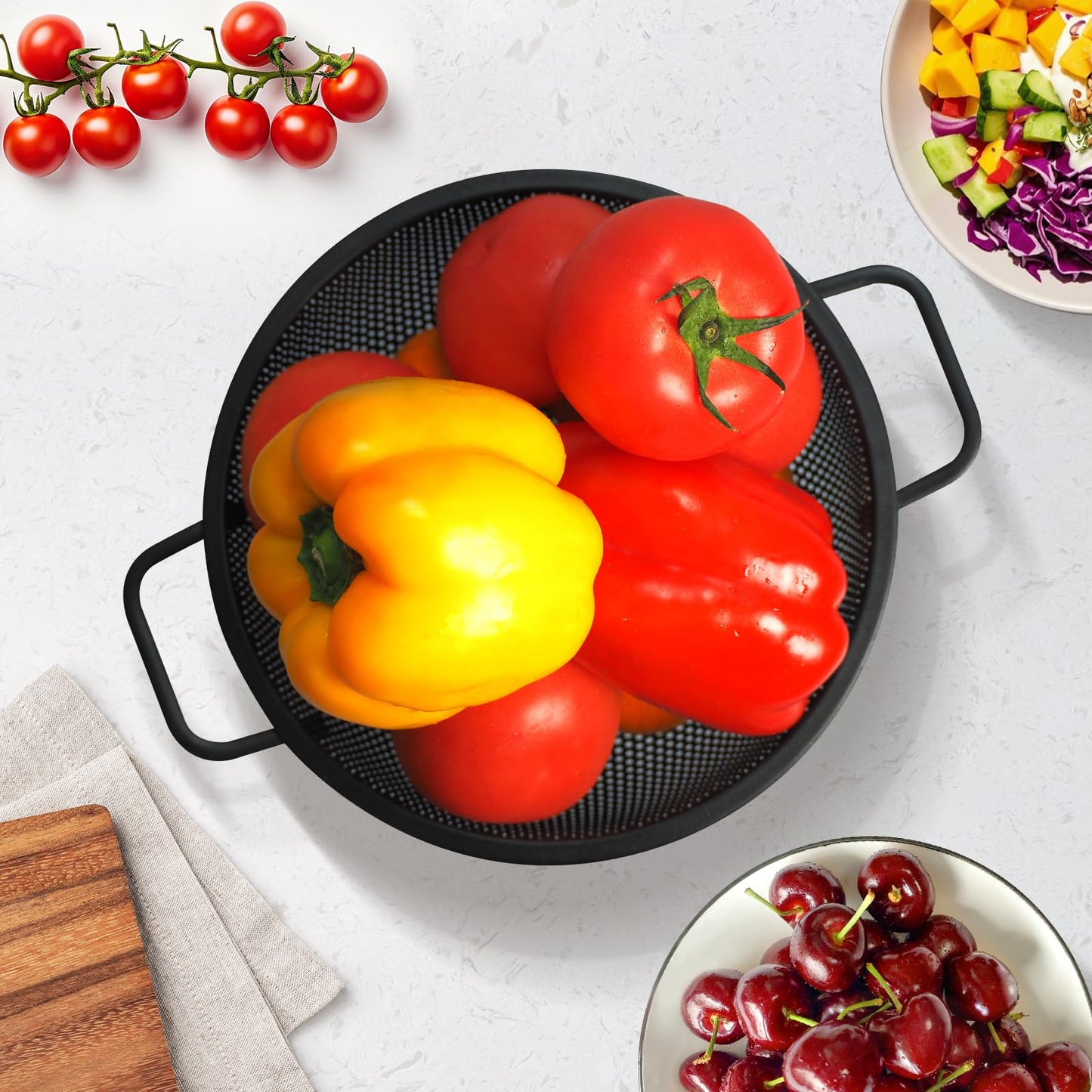 Black Colander for Kitchen, 3QT, Stainless Steel Pasta Strainer with Handle, Pasta Strainer for Fruits Vegetables Cooking Food, Dishwasher Safe