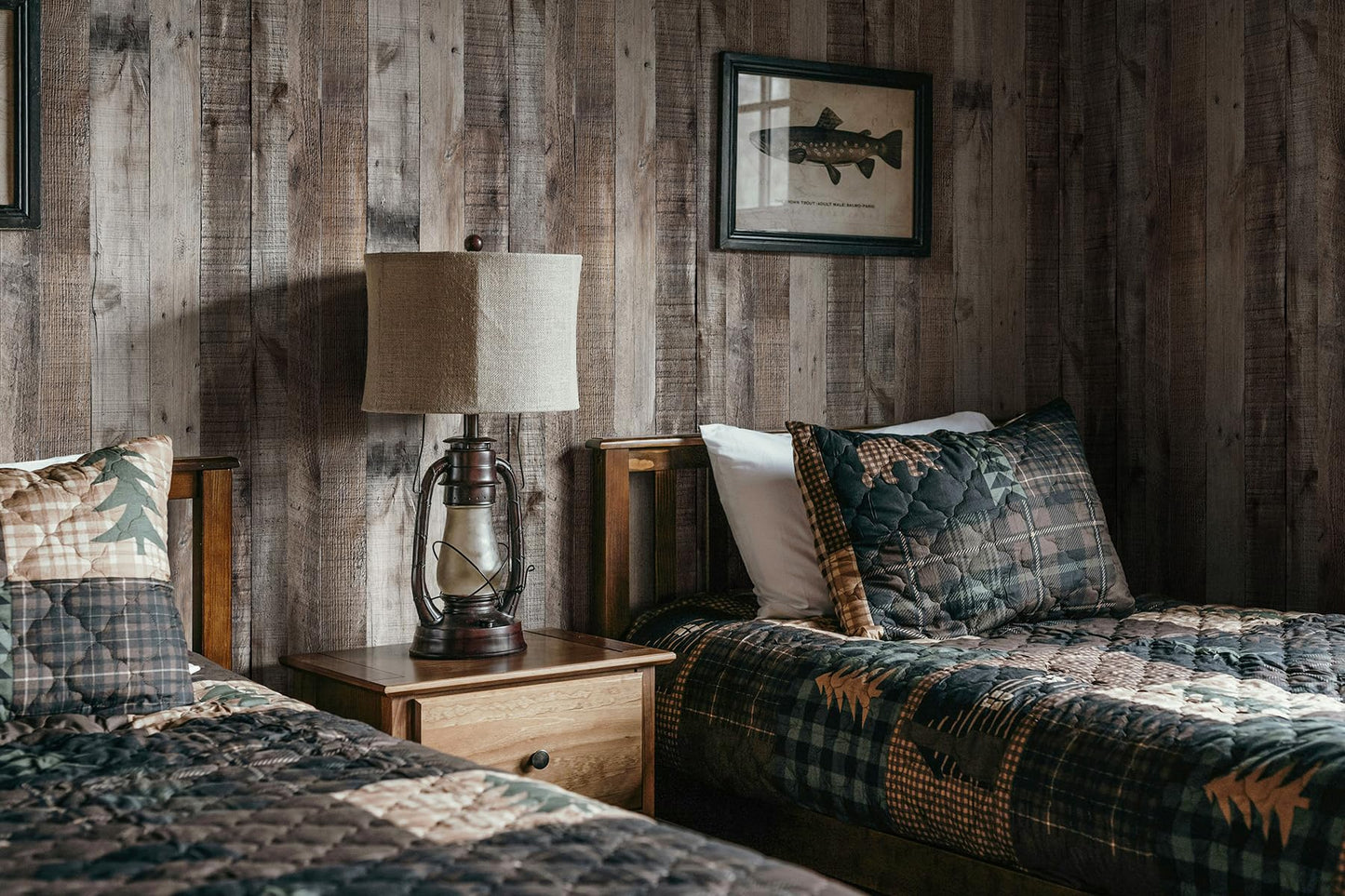 Livebor Gray Shiplap Peel and Stick Wallpaper Wood Contact Paper 17.7”x 120” Distressed Wood Wallpaper Peel and Stick Wooden Wall Gray Contact Paper Rustic Shiplap Plank for Walls and Countertops