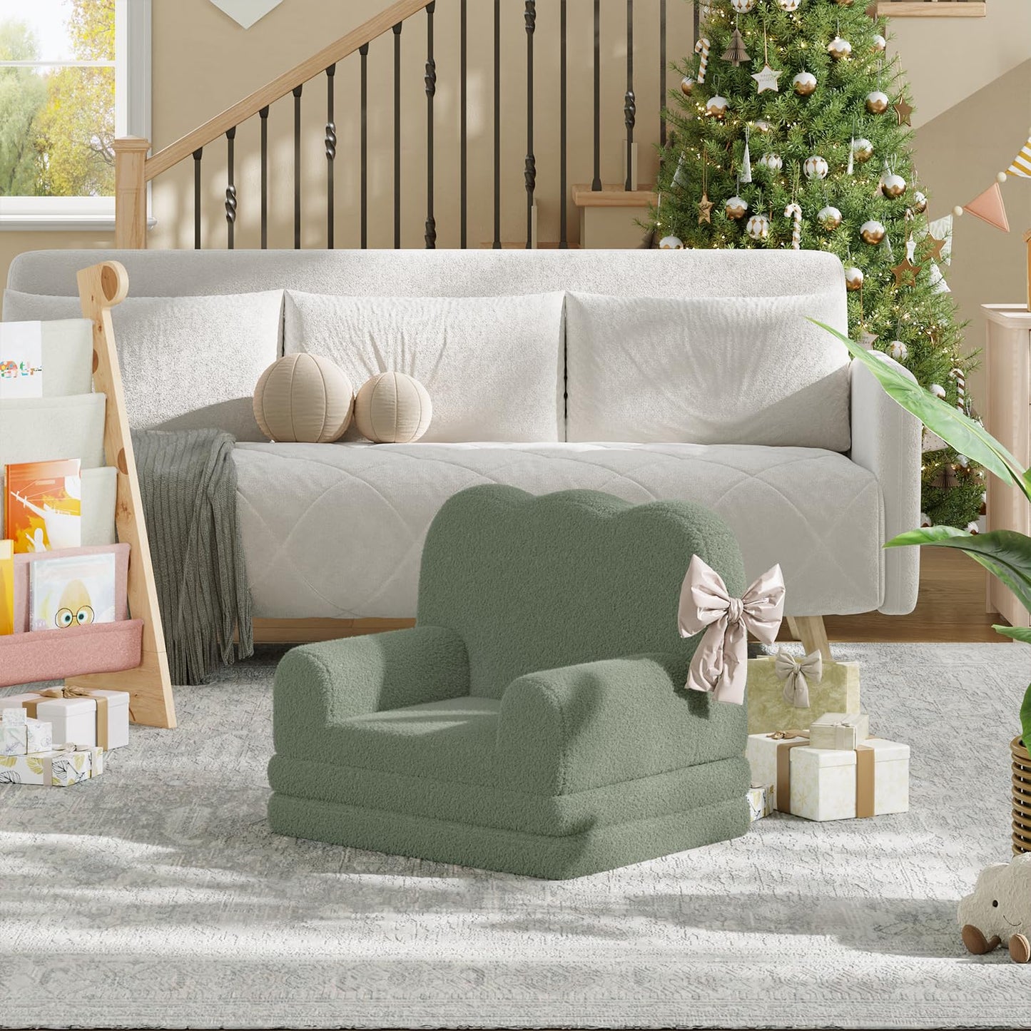 GarveeHome Kids Couch, 2-in-1 Comfy Toddler Couch Fold Out, Convertible Sofa to Lounger with Cute Wave Design, Foam Kids Chair with Soft Sherpa, Gift for Girls and Boys (Green Wavy)