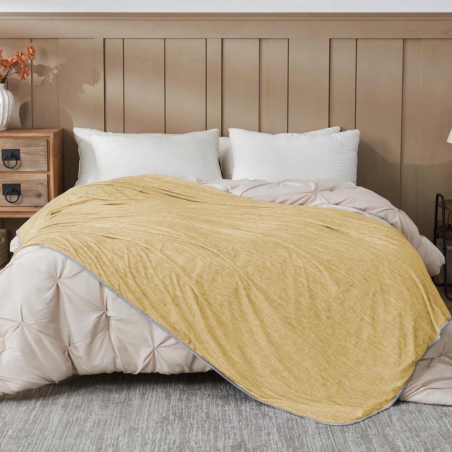 Cushious Cooling Blanket Throw Size 50"x70", Summer Lightweight Breathable Ice Blanket, Cooling Blankets for Hot Sleepers Night Sweats Adults Absorb Heat Keep Cool