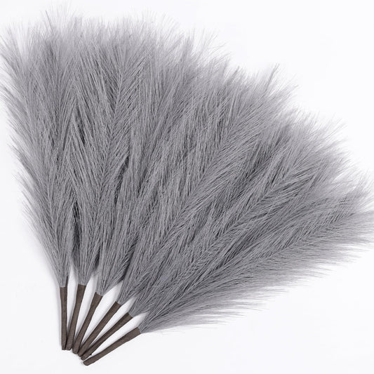 Faux Pampas Grass Decor 17.7 Inch 30pcs, Artificial Pampas Grass Fluffy Home Decor, Short Vase Room Decor pompous Grass Flower Arrangement for Boho Home Wedding Decoration (Beige)