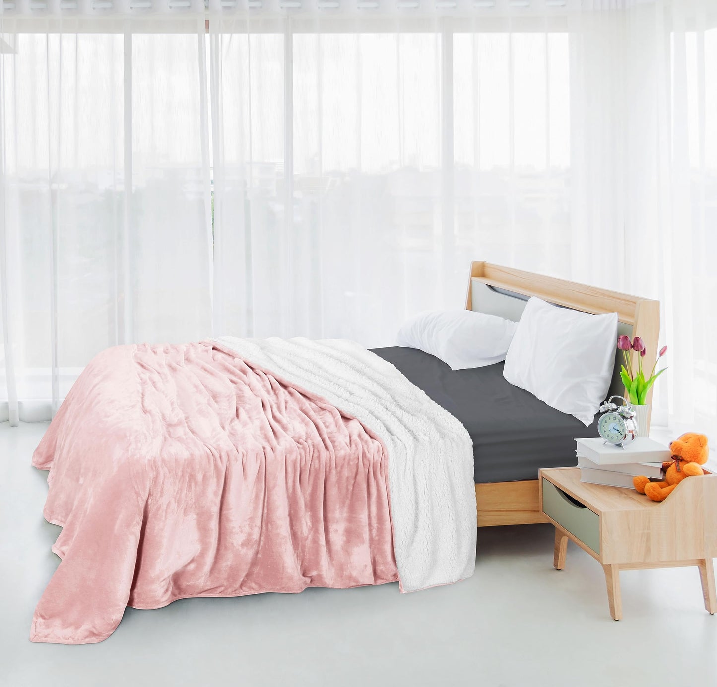 Utopia Bedding Sherpa Blanket Queen Size (Pink, 90x90 Inches) - Soft Lightweight Plush Fleece Reversible Blanket for Bed, Sofa, Couch, Camping and Travel