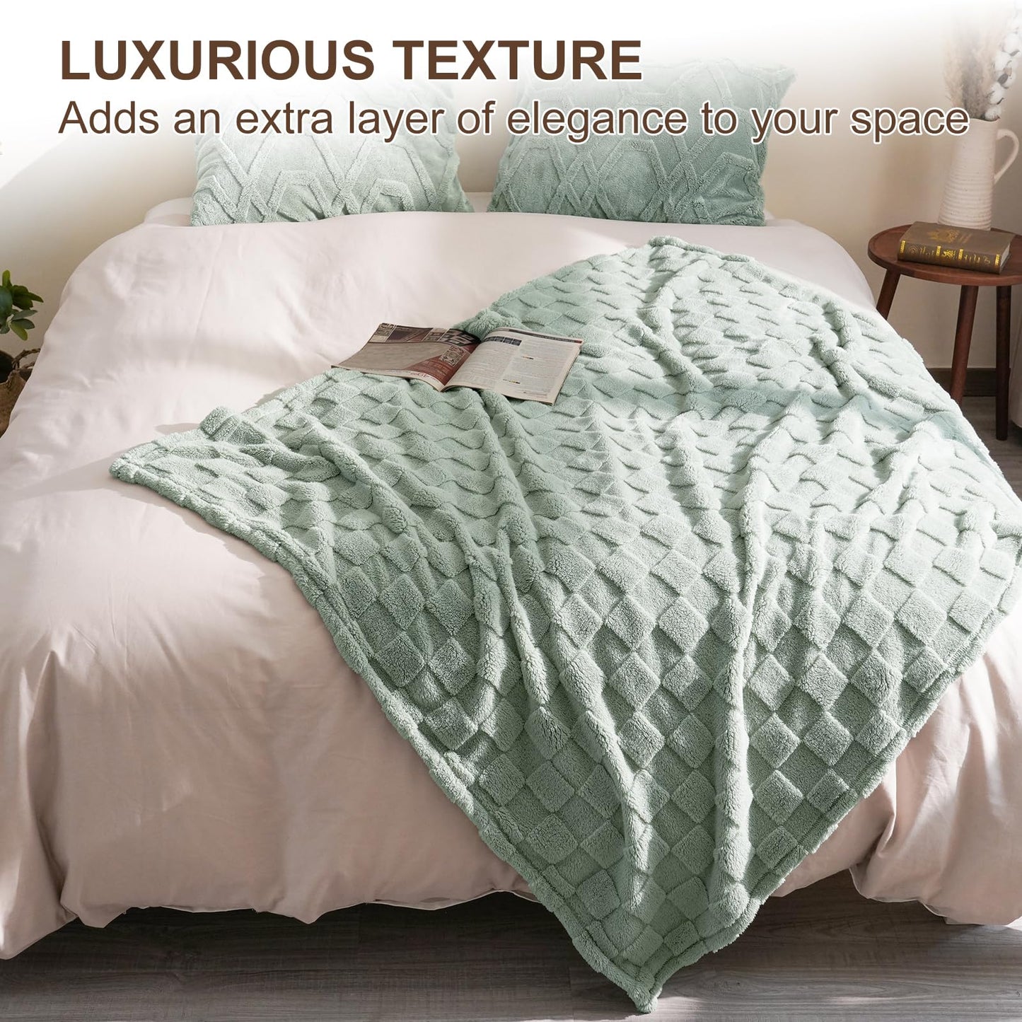 PHF Checkered Fleece Throw Blanket for Couch, Warm 3D Plaid Jacquard Fluffy Blanket for Fall and Winter, Green, 50x60 Inches