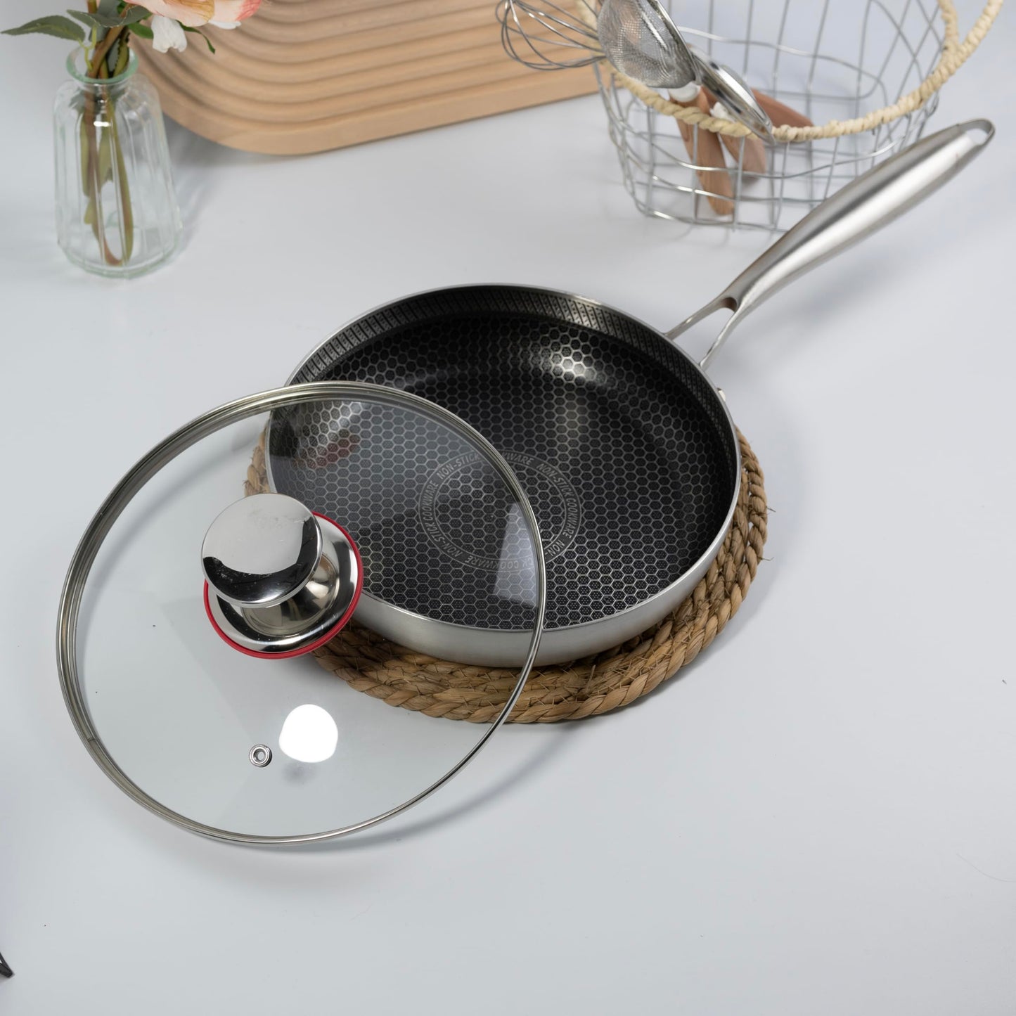 Yikinip 8-inch stainless steel frying pan with lid, hybrid non-stick skillet for induction, small fry pan induction compatible, non-toxic chef's pan, pfoa-free cookware