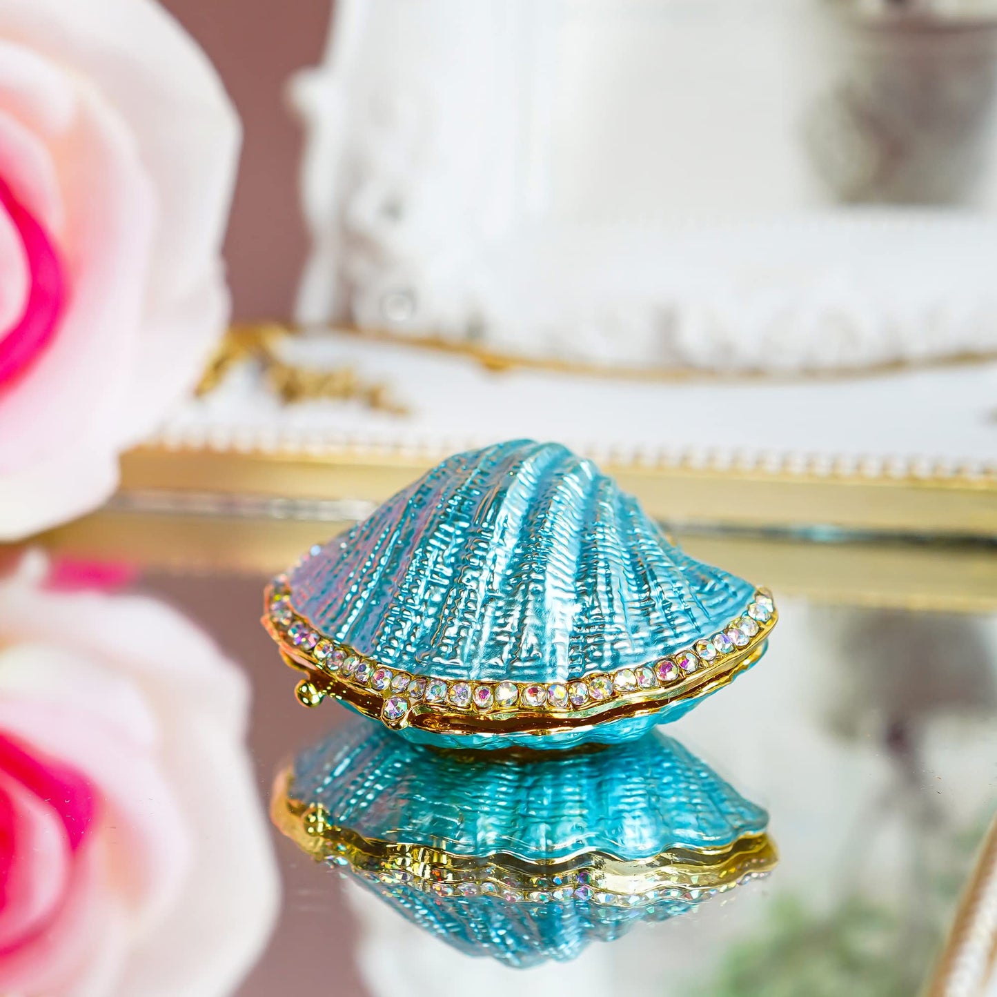 H&D HYALINE & DORA Metal Glass Trinket Box Ring Holder Small Seashell Figurine Collectible Table Centerpiece (pearl mussel)