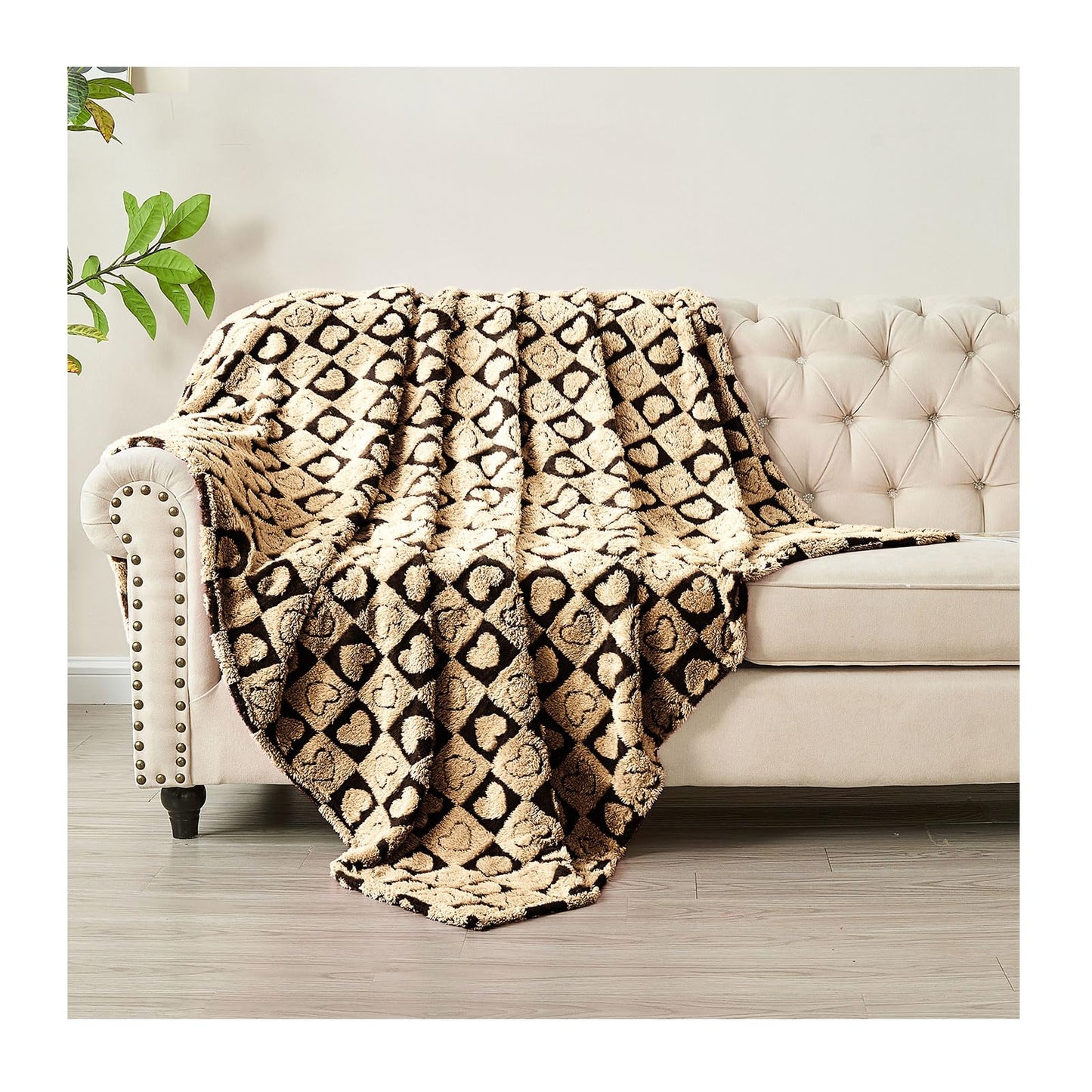 FY FIBER HOUSE Throw Blankets with Heart Checkered,Soft Warm Blankets for Lover Mom Father Gifts,Washable Lightweight Fuzzy Blanket for Couch Sofa Bed Office All Season(Black Brown,50"x60"