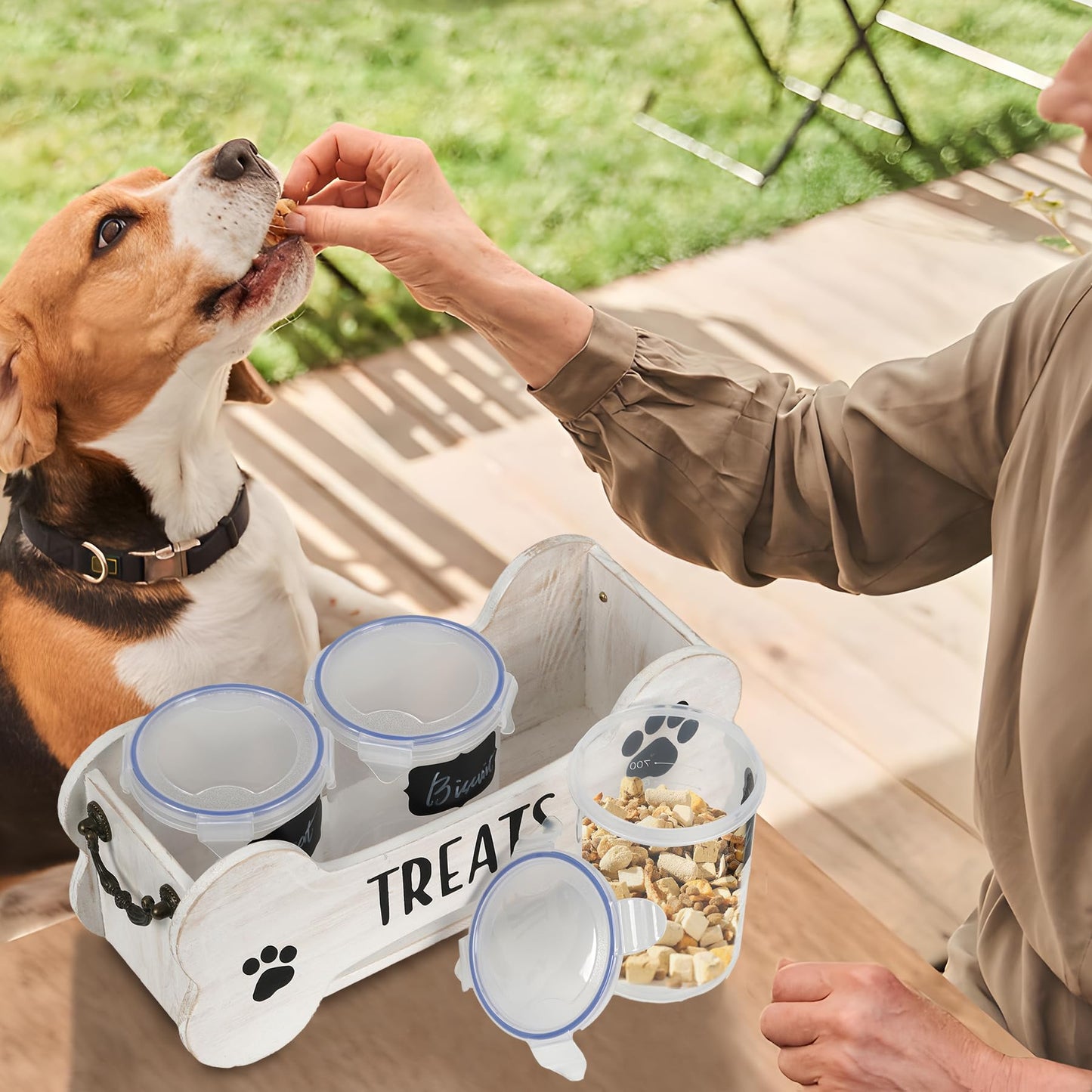 WGFKVAS Dog Treat Container Dog Food Storage Container for Countertop，Wooden Cat Food Storage Container with 3 Jars，Dog Treat Jar with Lid，Great Gift for Pet Dog Owners (White)