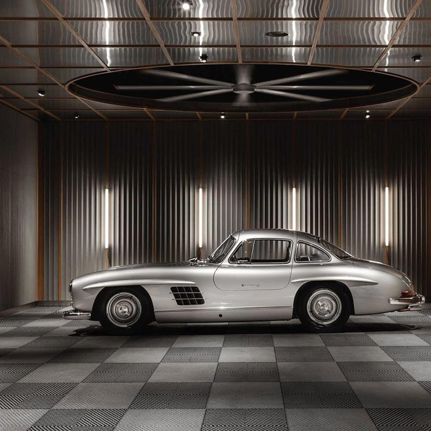 HOTSYSTEM Durable Polypropylene Interlocking Modular Garage Floor Tiles, Versatile Interlocking Floor Tiles, 15.7'' x 15.7'' x 0.7''(Thickness) Flooring Tile(20 Pack), Grey