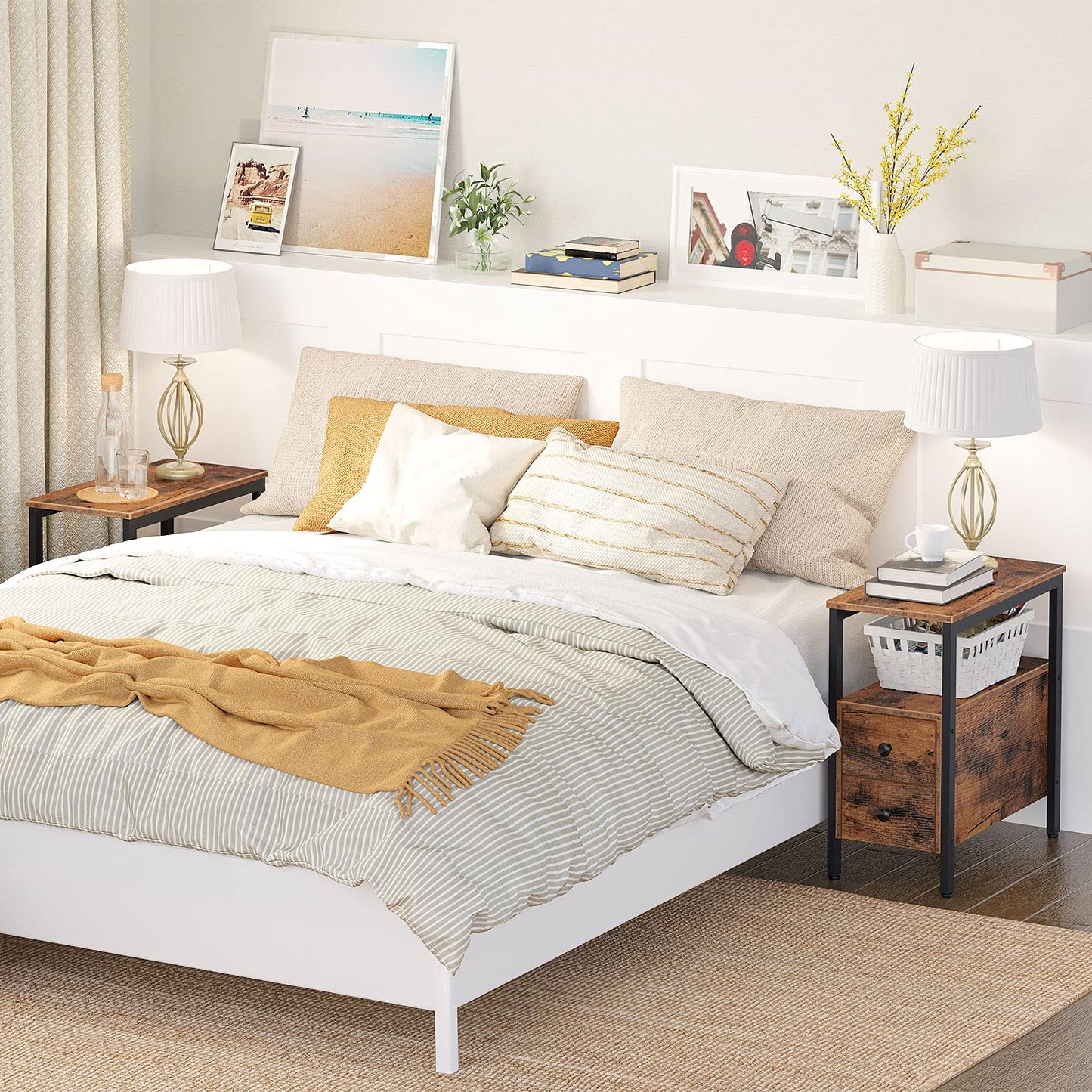 HOOBRO End Table, Narrow Chairside Table with Drawer and Open Storage Shelf, Nightstand for Small Spaces, Stable and Sturdy Construction, Wood Look Accent Furniture, Rustic Brown and Black BF548BZ01G2