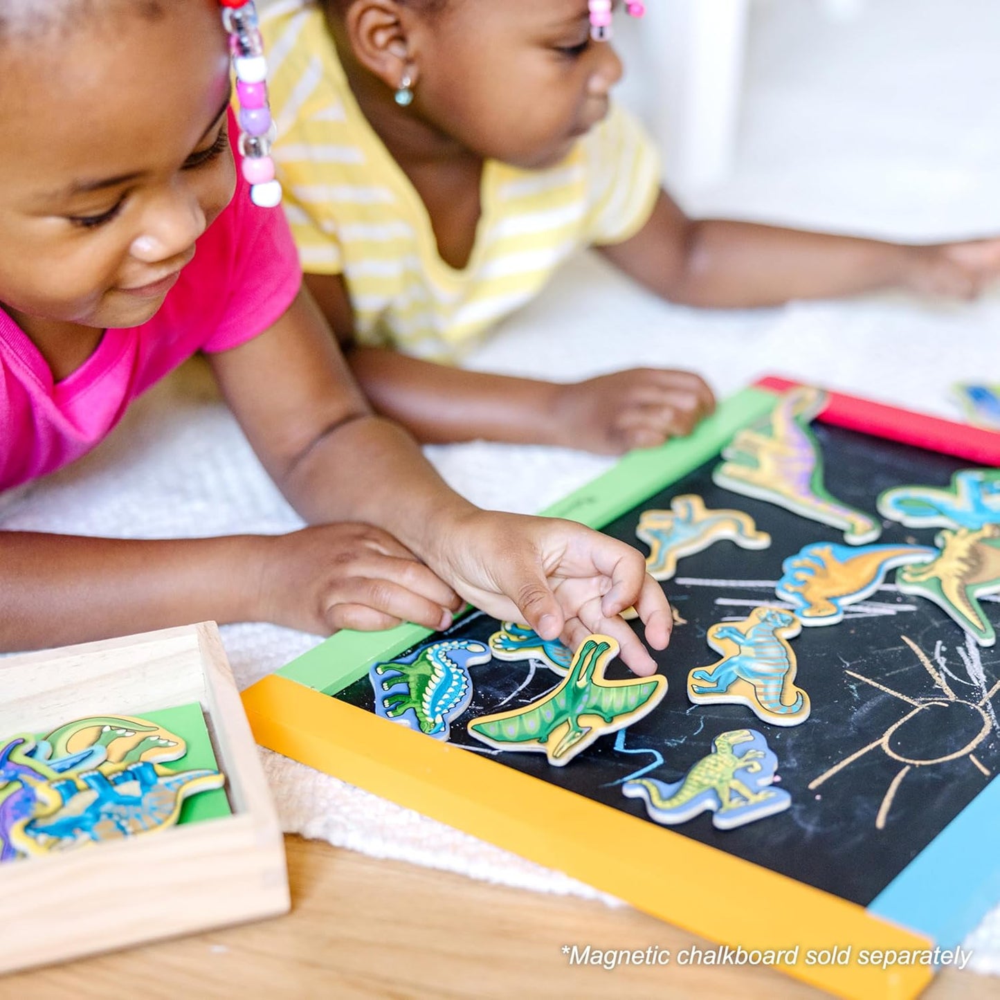 Melissa & Doug Magnetic Wooden Dinosaurs in a Wooden Storage Box (20 pcs)