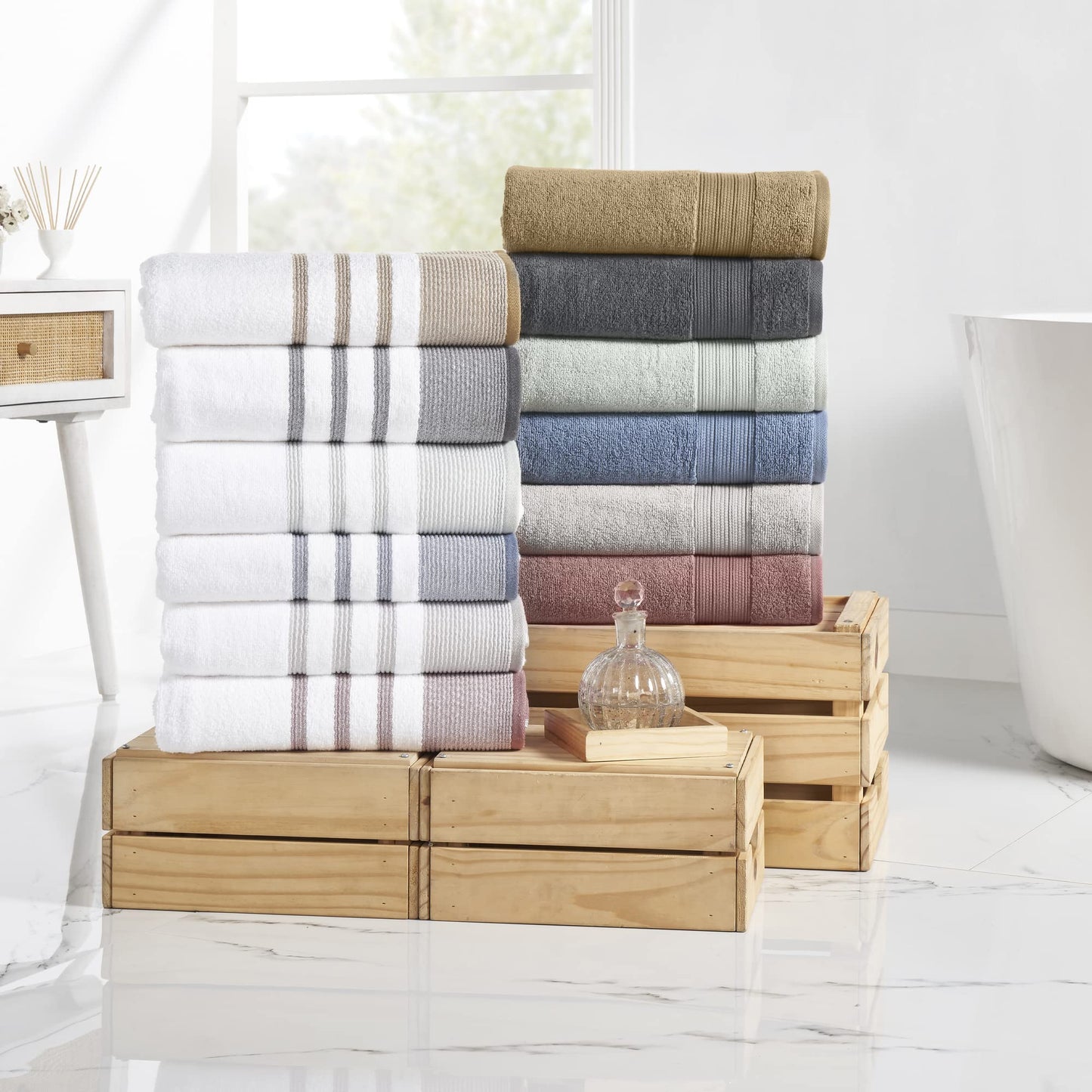 Modern Threads 6 Piece Set, 2 Bath Towels, 2 Hand Towels, 2 Washcloths, Quick Dry White/Contrast Reinhart Rosewood