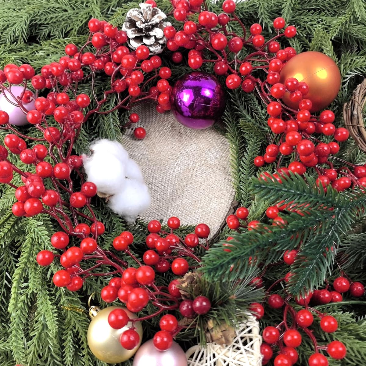 TIHOOD 25PCS Artificial Red Berry Stems 7.8inch Christmas Red Berry Picks Holly Berry Branches for Christmas Tree Decorations DIY Crafts Xmas Ornaments Wedding Holiday Home Decor