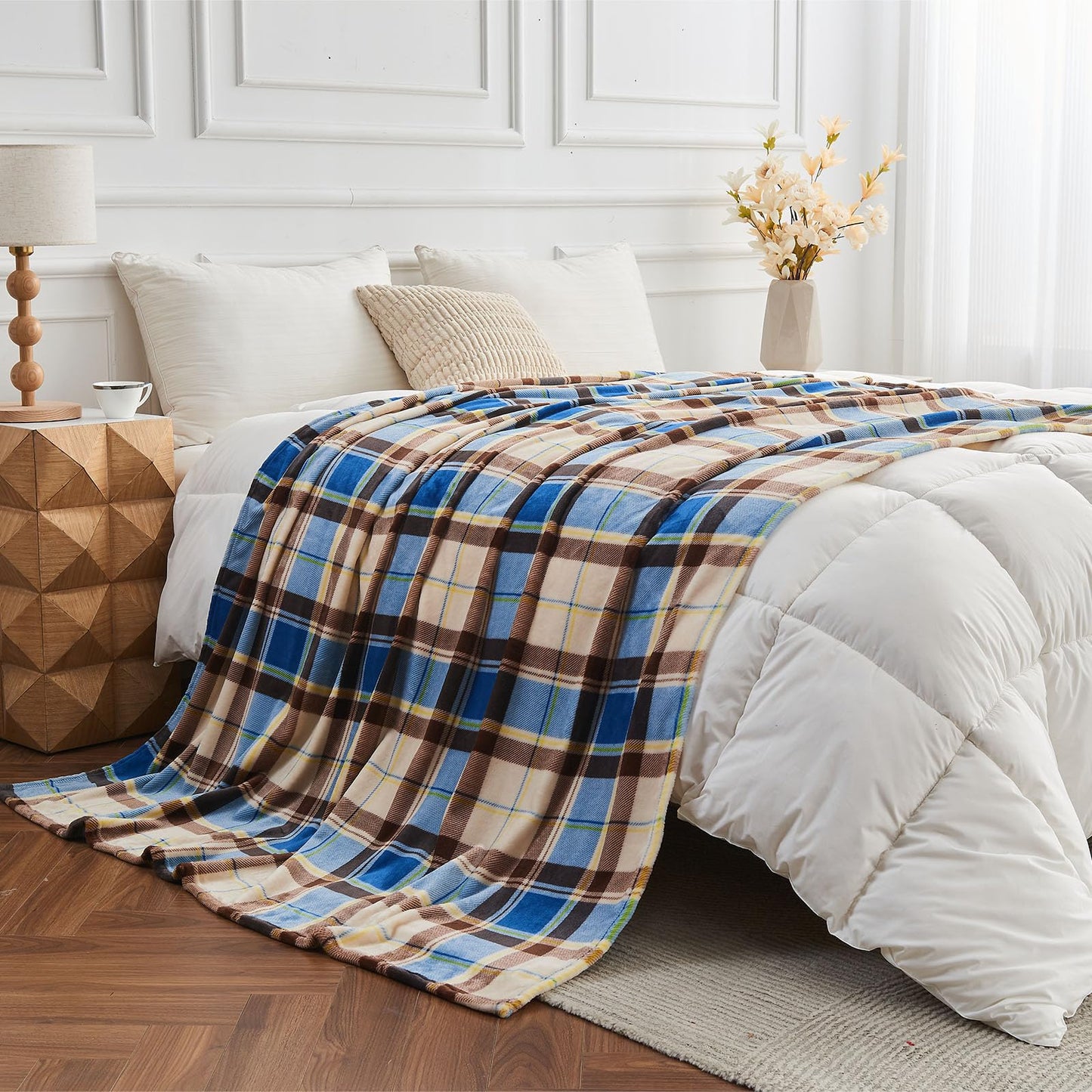 Gogreen Cozy Flannel Blanket Printed -Twin Size Bed Blanket for Home Decoration - Ultra Soft, Lightweight, Microfiber Throws (Thorw - 50" x 60", Blue Brown Plaid)