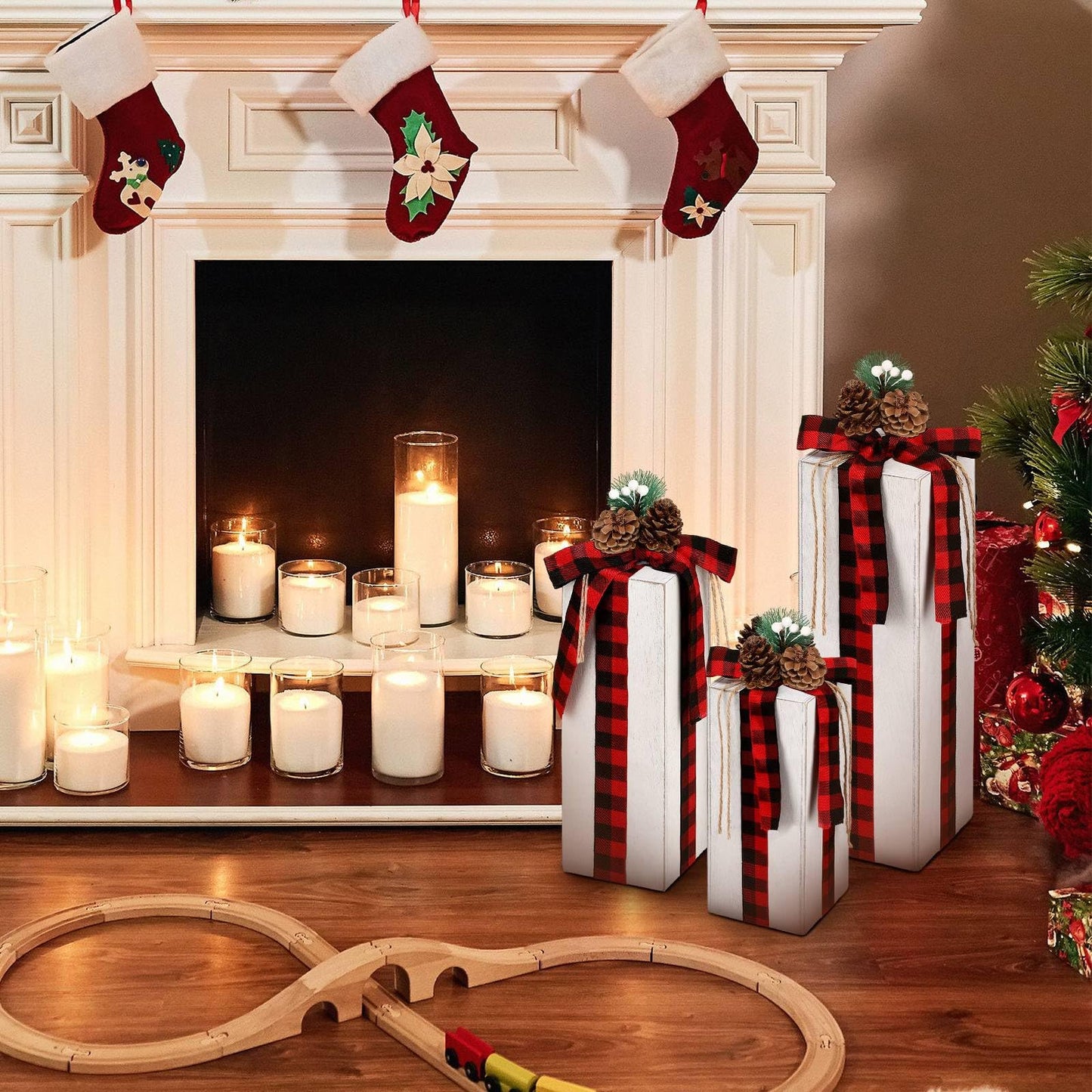 Huwena 3 Pcs Large Christmas Rustic Wood Presents 3 Sizes Christmas Table Centerpieces Christmas Tiered Tray Decor Gift Christmas Xmas Decor Wooden Faux Blocks with Buffalo Plaid Bowknot for Holiday