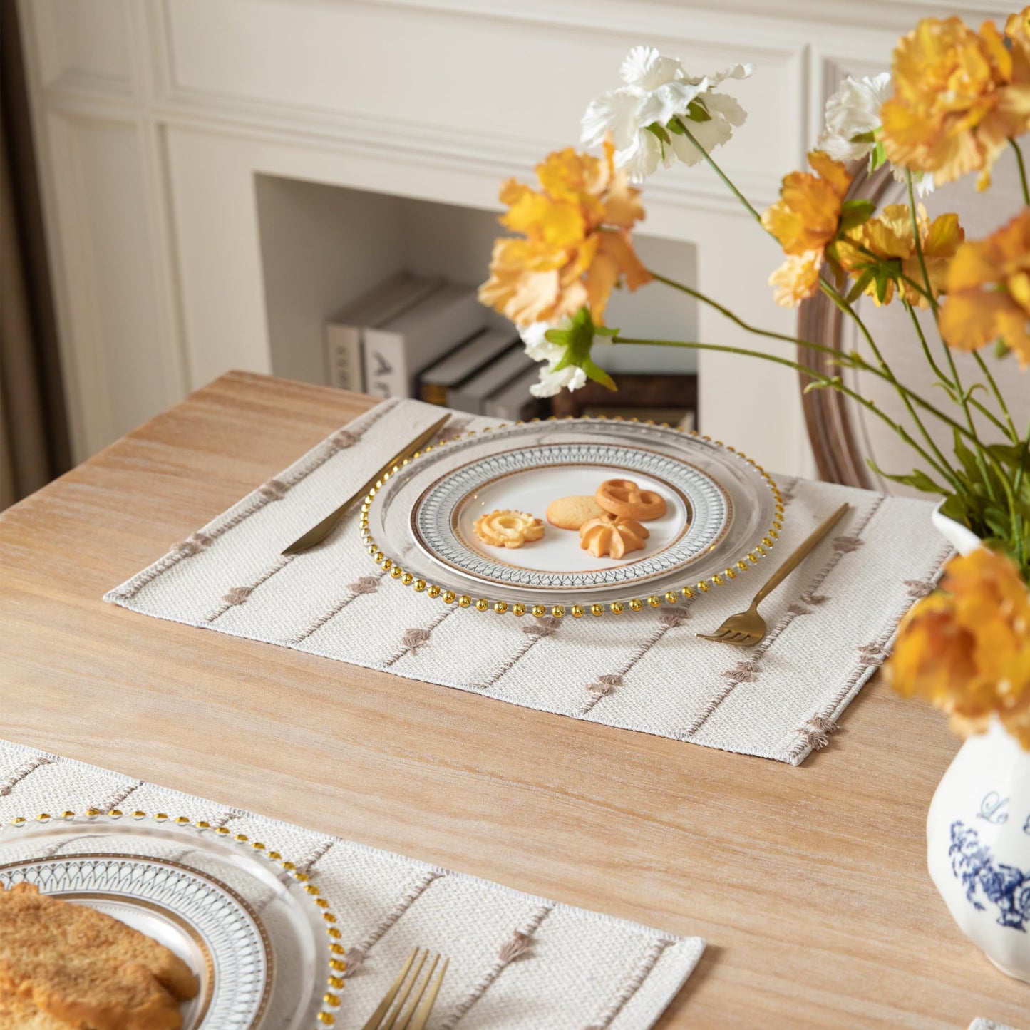 Boho Placemats Set of 6 for Dining Table Decor, Woven Cloth Place Mats for Farmhouse Rustic Kitche Home Decor, Cotton Placemats 13 x 19 Inch, Taupe and Beige Table mats