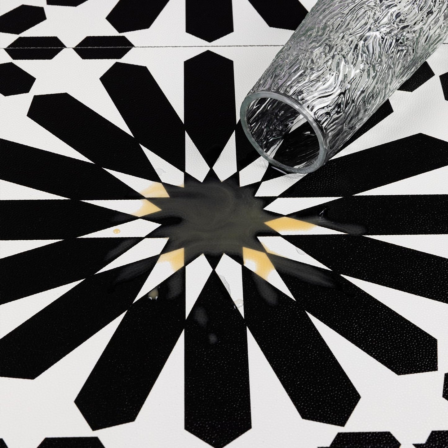 Elffloor Peel and Stick Floor Tile, Black and White Flower Waterproof Vinyl Flooring, 11.8 in×11.8 in, Peel and Stick Flooring for Bathroom, Kitchen, Bedroom, 10 Pcs