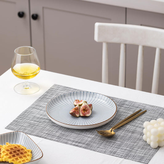 LEXMORE Placemats Set of 6 Vinyl/Plastic Woven Place Mats for Kitchen Table Indoor/Outdoor Washable Placemat Wipeable Dining Table Mats(Gray)