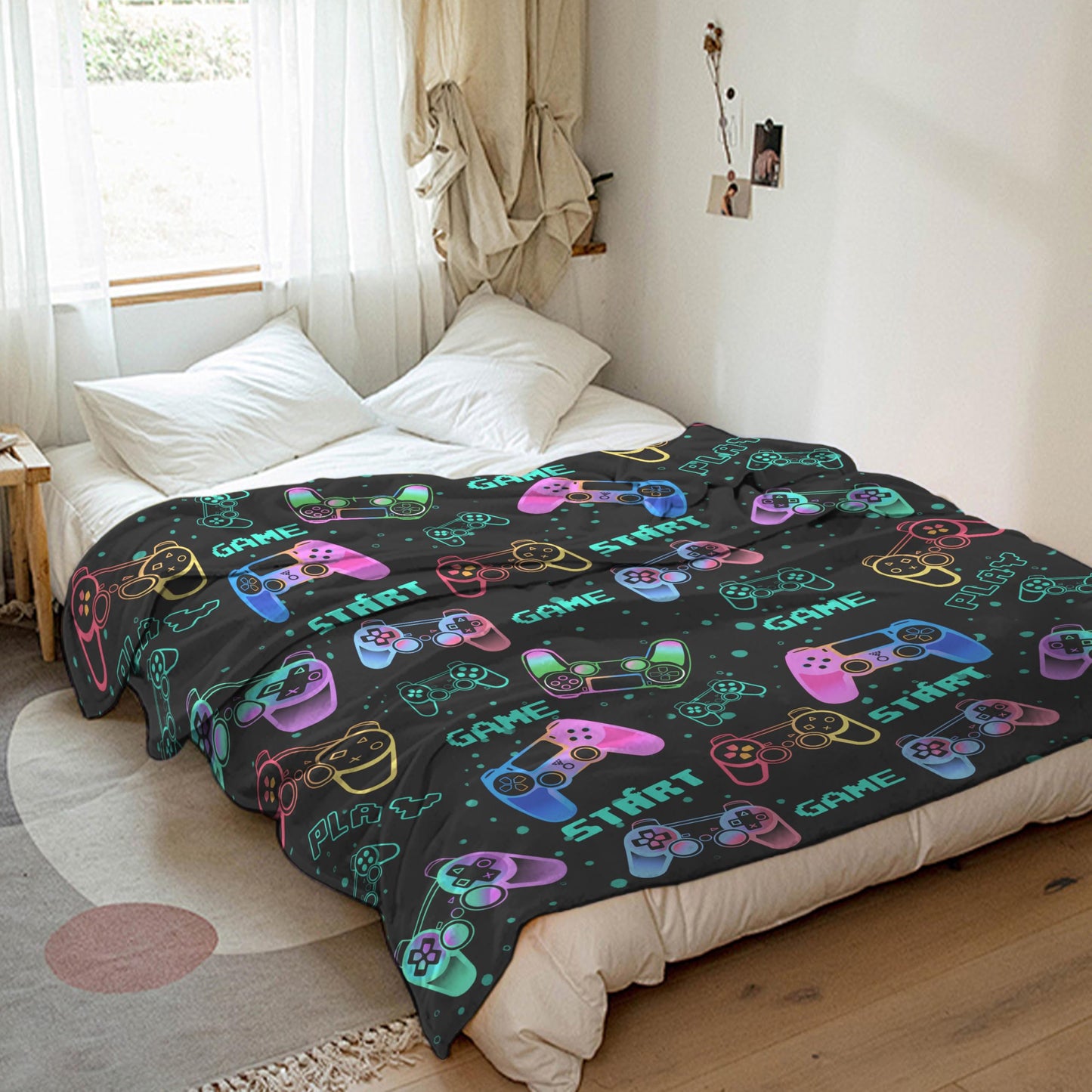 Uyivugmo Gaming Cloud-Like Flannel Blanket for Teens All-Season Throw Blanket for Boys Girls Versatile Geometric Grip Design Easy Care