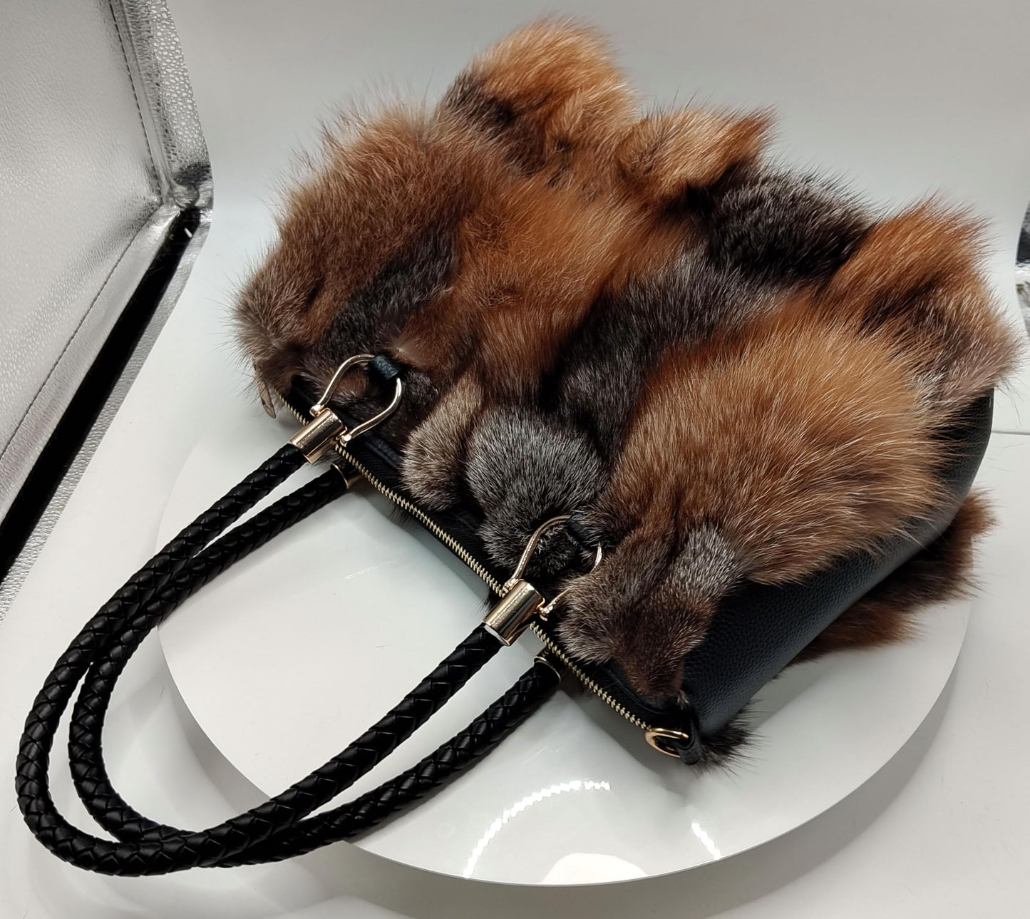 Fosrion Luxury Real Fox Fur Handbag For Women Ladies Furry Shoulder Bag (Fire)