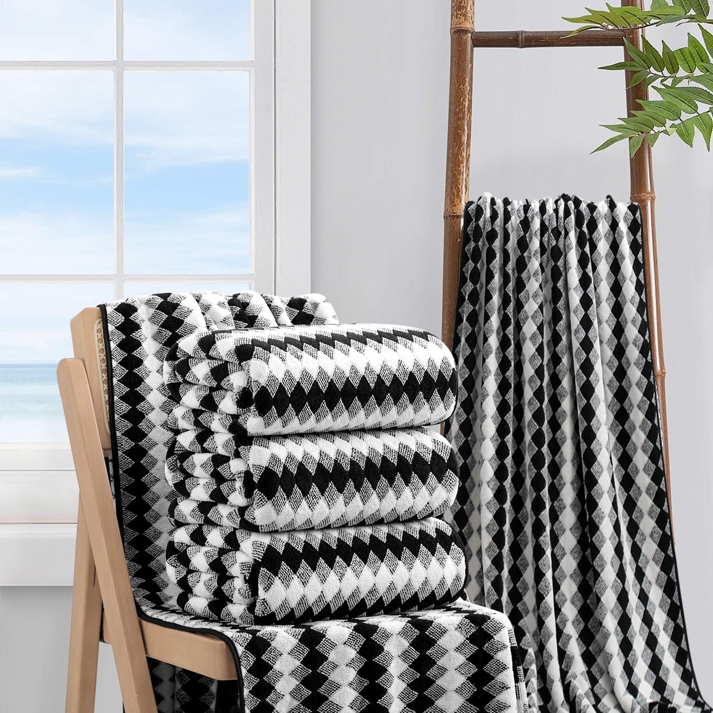 4 Piece Bath Towel Black Oversized Bath Sheet 35"x70" Bathroom Towel Extra Large Bath Towel Set Soft Highly Absorbent & Quick Dry Premium Towel Set for Bathroom 600GSM Shower Towel Spa Gym Hotel