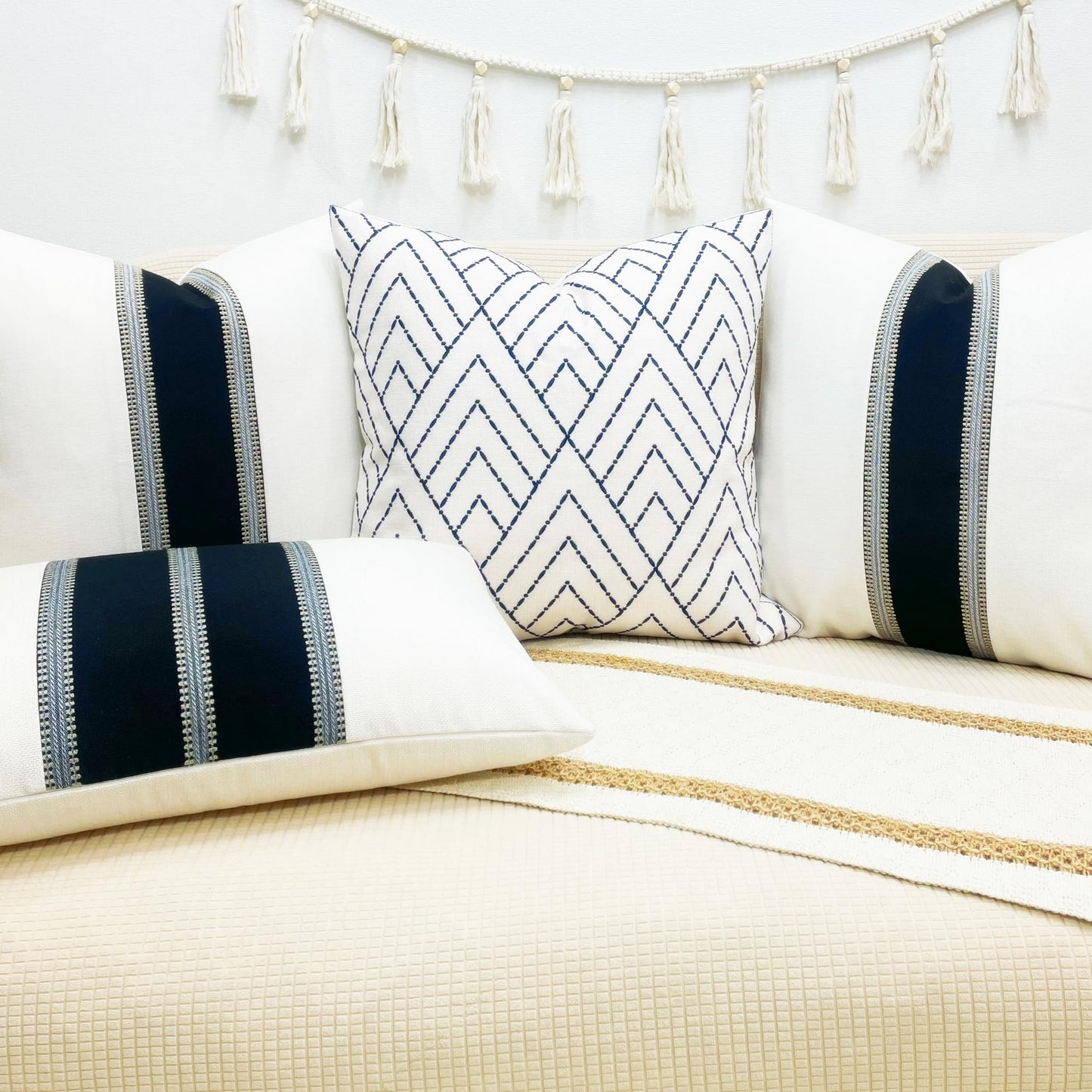 Slow Cow Pack of 2 Linen Off White and Black Patchwork Throw Pillow Covers Decorative Cushion Covers for Couch Sofa Square 18 x 18 Inches