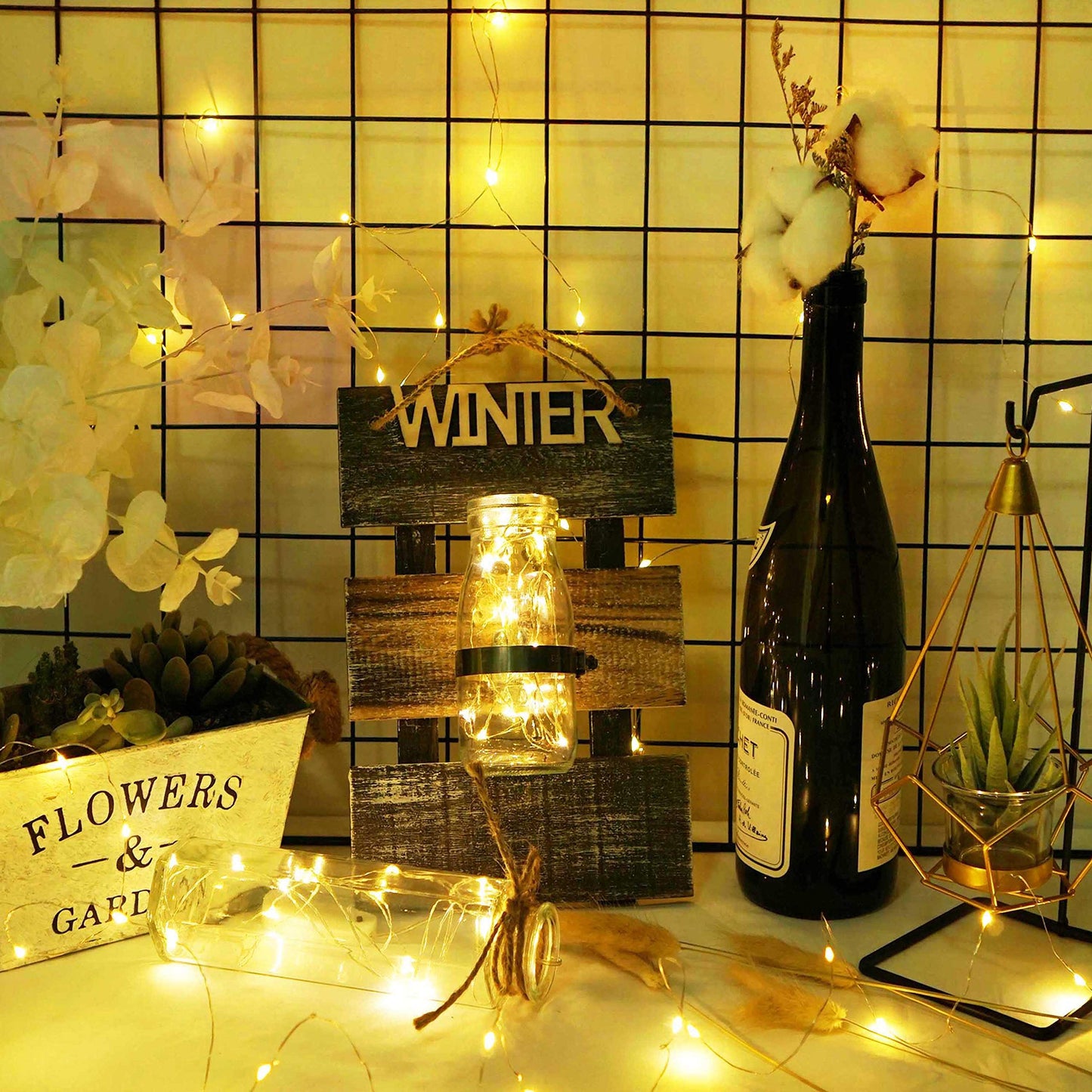 Cynzia Photo Clip String Lights Battery Powered, 100 LED Fairy String Lights with 50 Clear Clips, Silver Wire String Lights for Pictures Hanging Photo Wall Wedding Party Christmas Decor