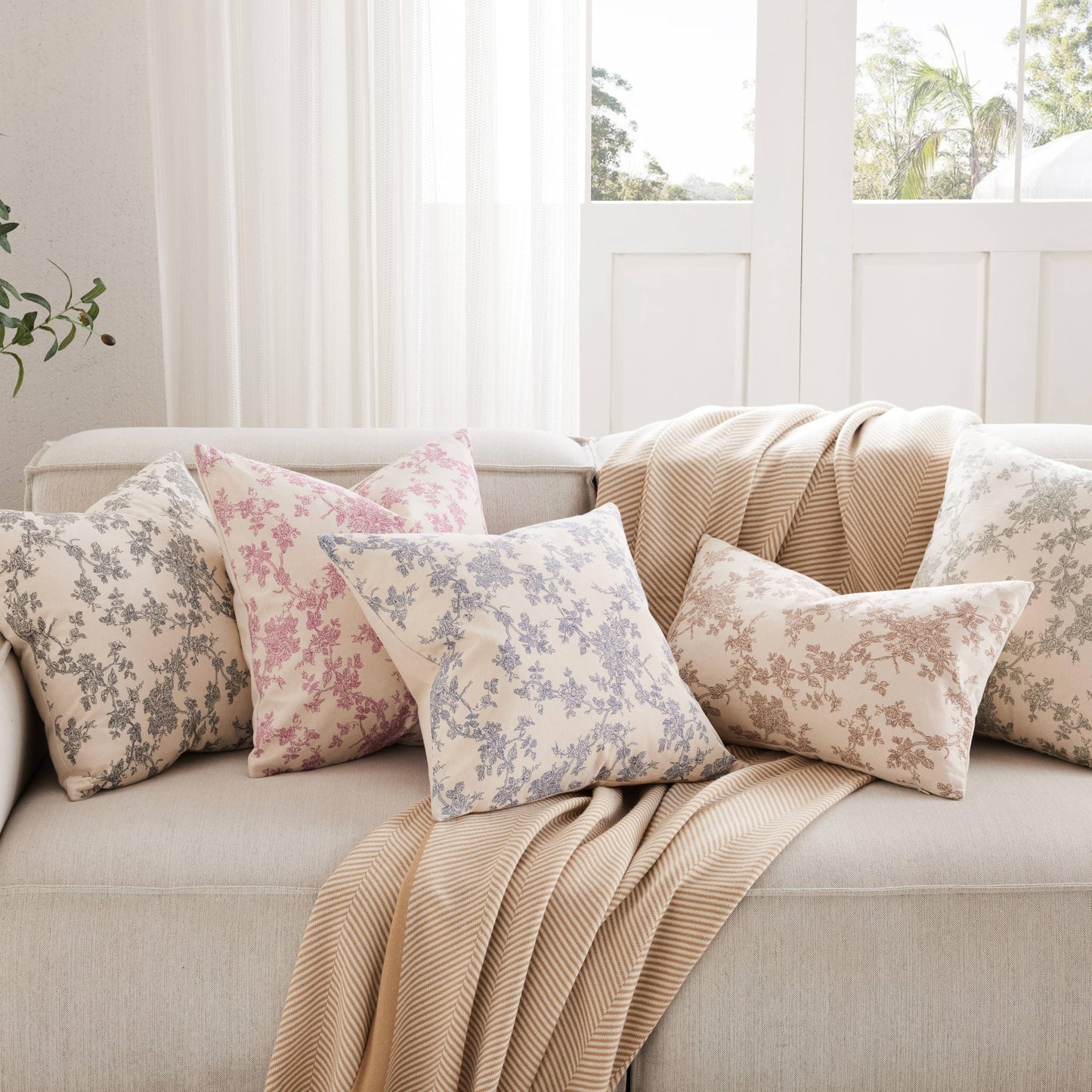 YZJZEDS 100% Cotton French Pastoral Lumbar Throw Pillow Covers Set of 2, 12x20 Inch Green Farmhouse Decorative Cushion Covers for Sofa Bed Living Room Home Decor