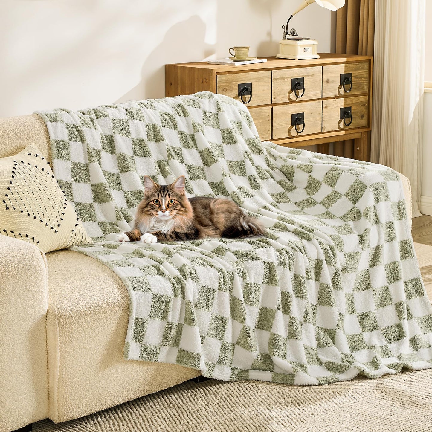 EMME Checkered Blanket Twin Size - 60"x80" Green Knit Blanket Soft Fluffy Patterned Throw Blankets for Couch, Sofa, Chair, Bed, Camping, Picnic, Travel
