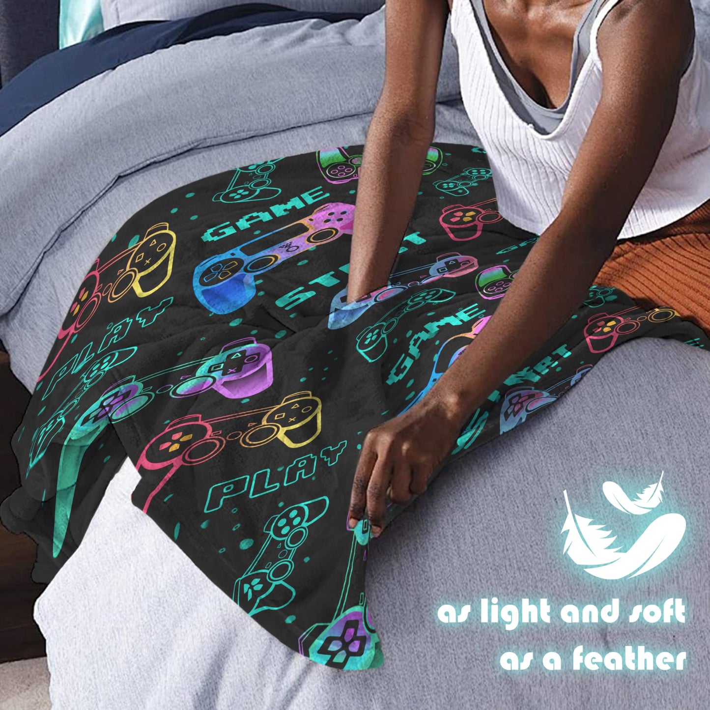 Uyivugmo Gaming Cloud-Like Flannel Blanket for Teens All-Season Throw Blanket for Boys Girls Versatile Geometric Grip Design Easy Care