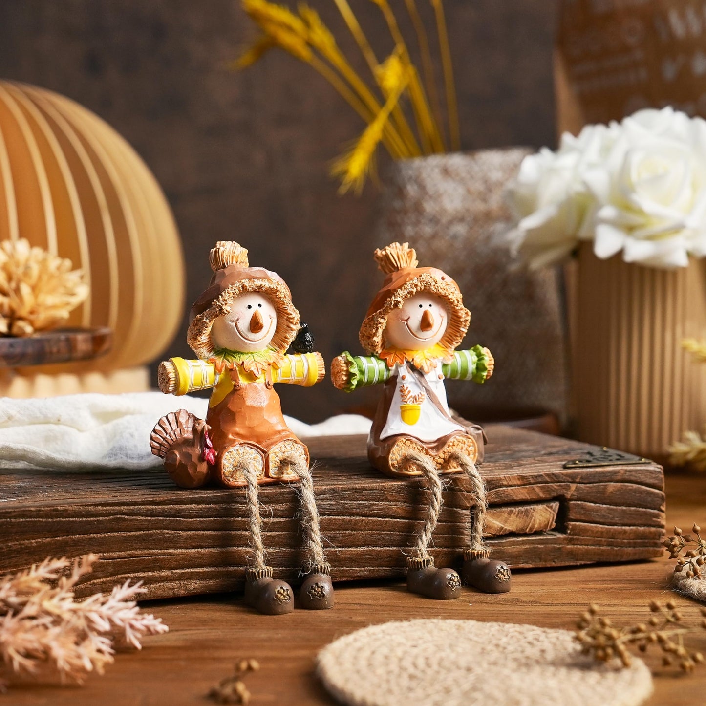 FESTGLOX Scarecrow Fall Decor, 2Pcs Harvest Scarecrow Figurines Indoor Fall Shelf Sitters with Dangling Legs, Resin Small Scarecrow for Autumn Thanksgiving Tabletop, Fireplace, Farmhouse Decor